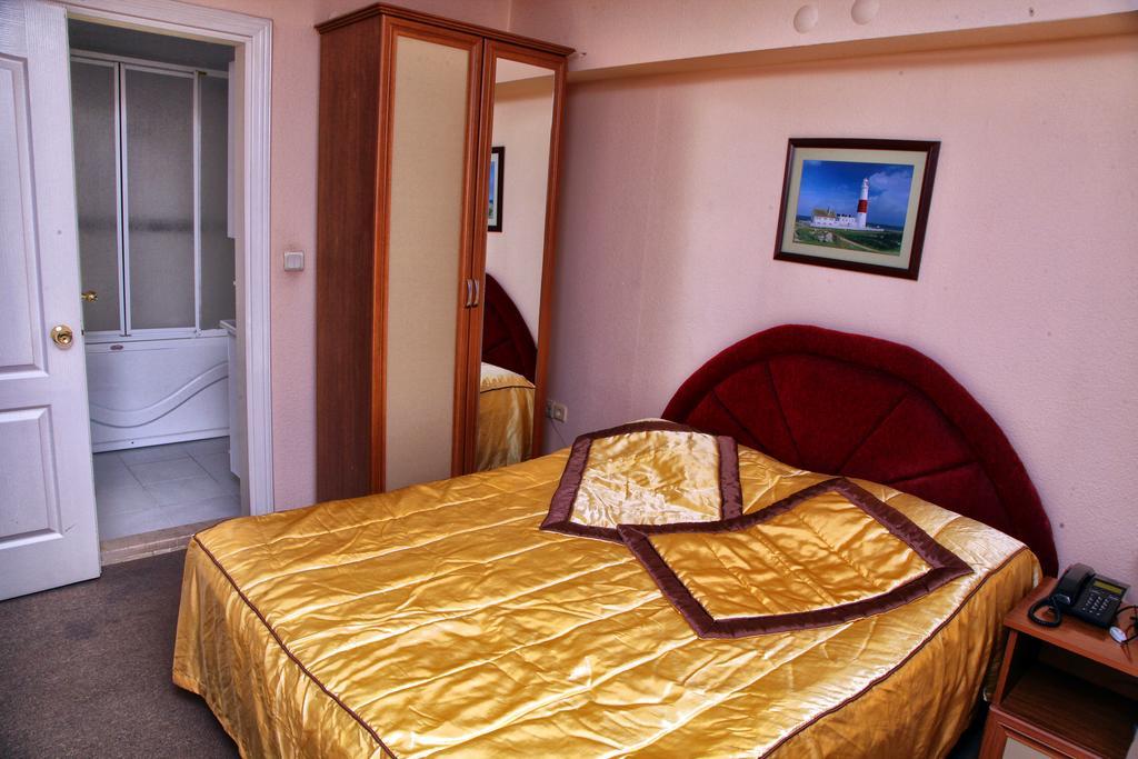 Rainbow 48 Apart Hotel Istanbul Phòng bức ảnh